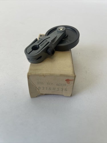 CUTLER HAMMER E50KL30 LIMIT SWITCH ROLLER STD. REV. LEVER0
