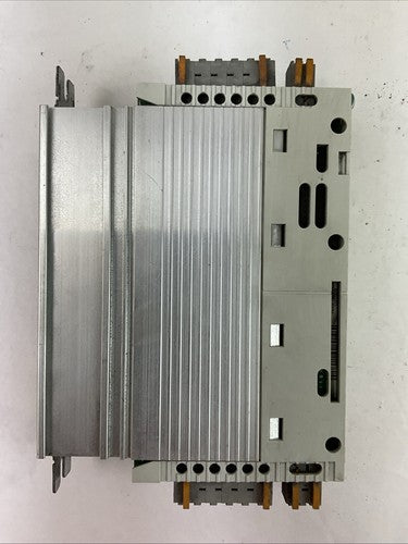 LENZE E82EV751-4C INVERTER OUTPUT 0-400/500VAC 2.4/1.9A 0.75kW/1HP D-318556