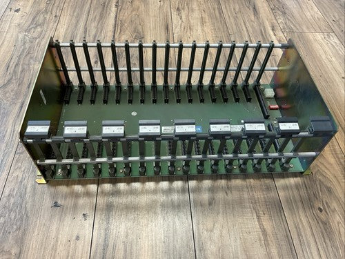 ALLEN BRADLEY 1771AD BULLETIN 1771 I/O CHASSIS SER A5
