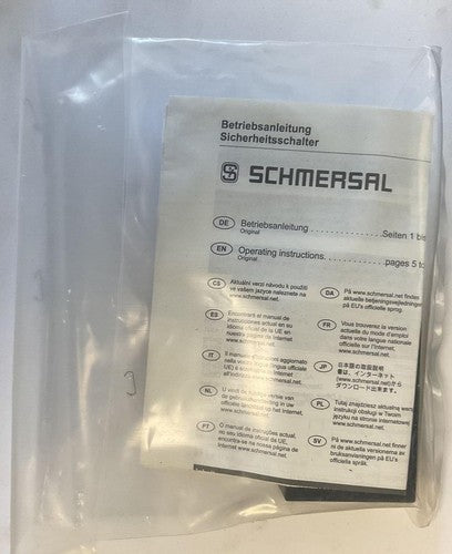 SCHMERSAL AZ 15 ZVRK-M16-1762 SAFETY COMPONENT 6KV 500V2