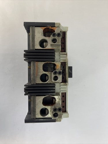 CUTLER HAMMER LDC3600F CIRCUIT BREAKER SER C 600A 3P 600VAC 250VDC LT3600T 600A6