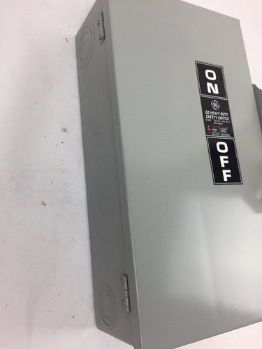 GE TH3222 HEAVY DUTY FUSIBLE SAFETY SWITCH 60AMPS 240VAC 250VDC 15HP 2P MODEL 103