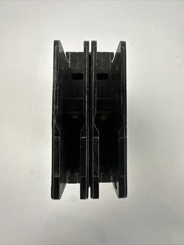 CUTLER HAMMER QCR2015T QUICKLAG INDUSTRIAL CIRCUIT BREAKER 15A 120/240VAC 2POLE7
