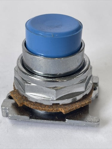 CUTLER HAMMER 10250T118 OPERATOR LONG BUTTON BLUE (LOT OF 3)5