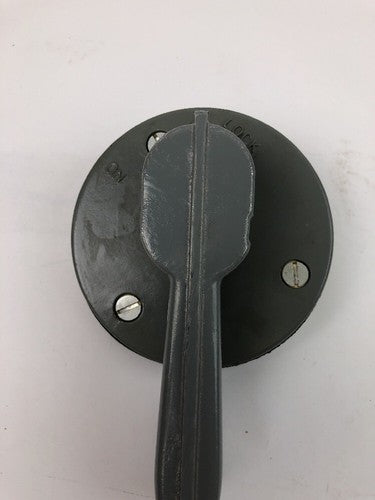 CUTLER HAMMER MOTOR CIRCUIT SWITCH COVER OPERATING MECHANISM 10904H20C4