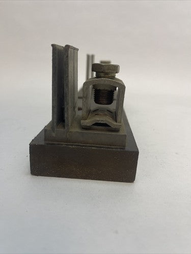 UNDERWRITERS SAFETY DEVICE CO 10529-1C FUSE HOLDER 400A 600V1