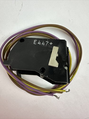 GE TFKBAAR BELL ALARM SWITCH F225 C/B ACCESSORY 5A 240VAC3