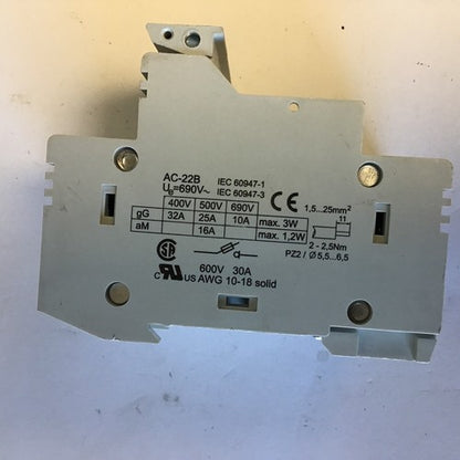 ITC VLC10 FUSE HOLDER 3P AC-22B 10X38 3W 32A 690VAC4
