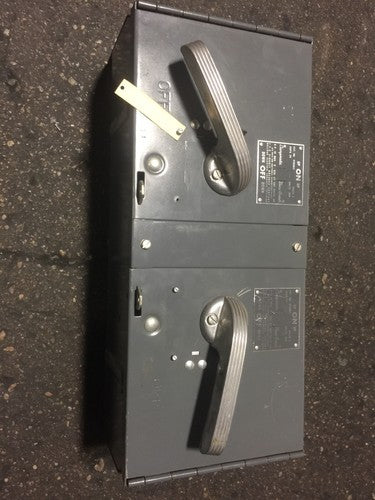 ITE V7E3611 TWIN PANNELBOARD VACU BREAK CLAMPMATIC SWITCH 3P 3PH 30A 600V 20HP9