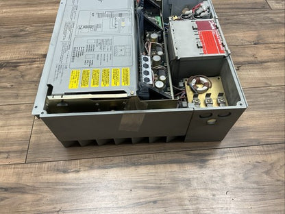 DANFOSS VLT 205 175F3028 012702G209 VARIABLE SPEED DRIVE OUT 3X0-460/500VAC 9/8A3