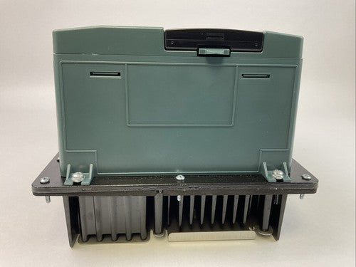 ROCKWELL AUTOMATION 9VT41F-014BTANN AC DRIVE SER A 400V 10HP FIRMWARE NO 3.0014