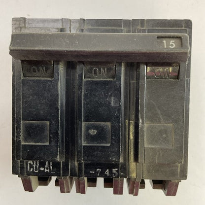 GE THQB32015 BOLT-ON CIRCUIT BREAKER 15AMP 3POLE 240VAC0