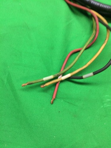 CEL-CON 600132 CABLE, 4 FT, CONNECTOR 4 PIN FEMALE, 90_, 300 V4