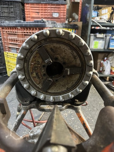 RIDGID 300 PIPE THREADER3