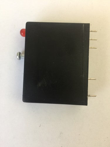 BRENTEK INTERATIONAL G-8AMP5 DRY OUTPUT (LOT OF 2)4