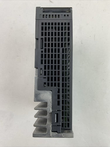 MITSUBISHI MR-J4-10A1-RJ AC SERVO DRIVE OUTPUT 3PH 170VAC 0-360HZ 1.1A4