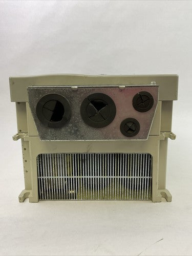 ALLEN BRADLEY 22C-D038A103 SER A FRN 7.01 AC DRIVE OUTPUT 0-460VAC 18.5kW/25HP8