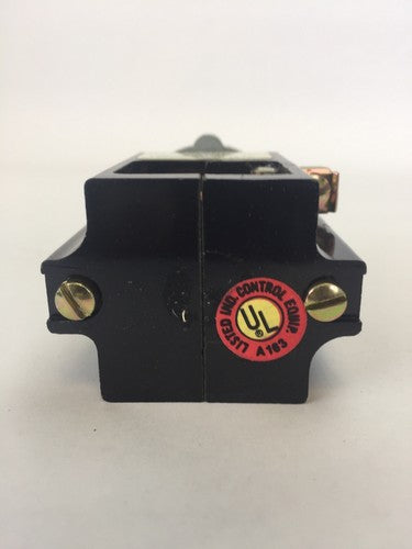 FURNAS BJLD11 OIL TIGHT PILOT LIGHT 120VAC RED LENS5