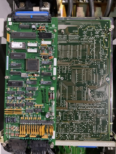 ALLEN BRADLEY 1395AR-1A-A260-FG1-CG1-LH-AH-SA-DA-G1A-NOB-AX DC DRIVE CONTROLLER10