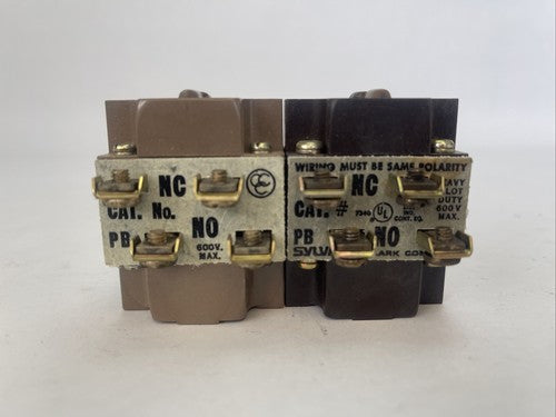 SYLVANIA CLARK PB 600V TYPE H & HO CONTACT BLOCK 2 N.O.-2N.C. CONTACTS(LOT OF 2)3