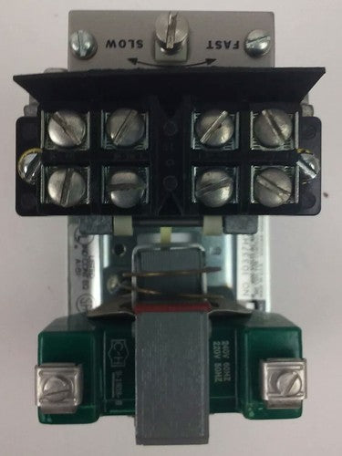 CUTLER HAMMER 10337H292B, 10934H2A, PNEUMATAC TIMER, 600V,240V COIL,TYPE PN, NEW6