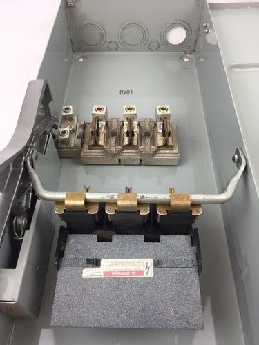 ITE SN424 HEAVY DUTY VACU-BREAK SWITCH WITH CLAMPMATIC CONTACTS 200 AMPS 240 VAC11