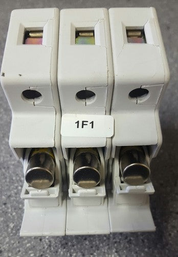 Ferraz Shawmut USCC3, M217522, Fuse Holder 30A 600V M217522, USED2
