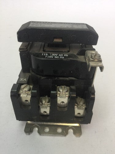 GE CR305A0 SIZE 00 CONTACTOR 600VAC 10A 2HP 3PH 55-153472G002 COIL 115-120V 60HZ1