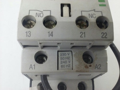 KLOCKNER MOELLER PKZM0-6,3 MOTOR STARTER W/ SE00-11-PKZ0, NHI11-PKZ0, 240V COIL3