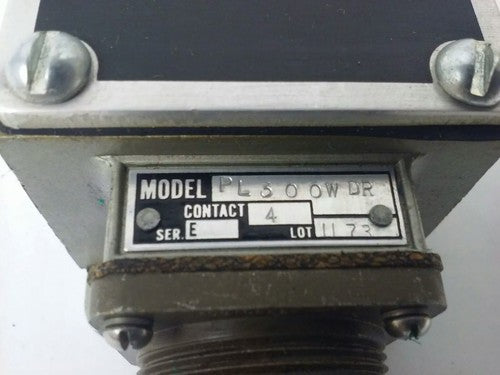 R.B.DENISON PL300WDR2M4, SERIES D,LOX-SWITCH LIMIT SWITCH,600V,NEW SURPLUS,PL3002