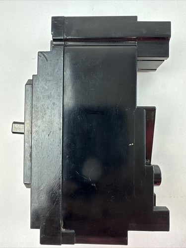 ITE EE1-B015 EE1B015 15AMP 1POLE 120 VAC 125VDC CIRCUIT BREAKER2