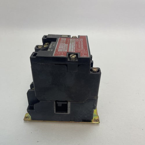 SQUARE D 8903 SM02 LIGHTING CONTACTOR SER A 30AMP 600VAC 250VDC COIL 120V 60HZ4