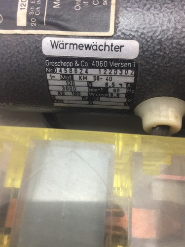 KLOCKNER MOELLER NZM9-250 CIRCUIT BREAKER 600VAC 250A SHUNT TRIP 120V 60HZ M9 5
