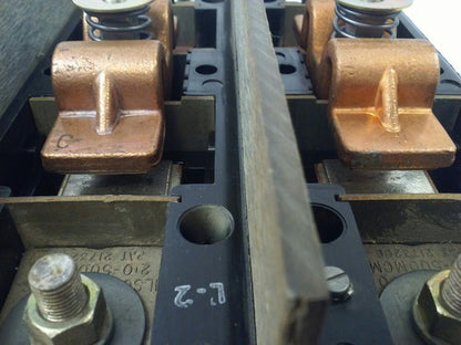 ARROW HART AH30-531-U20 CONTACTOR, 3P, 300A, 600V,SIZE 5,120V COIL,CONTACTS GOOD3