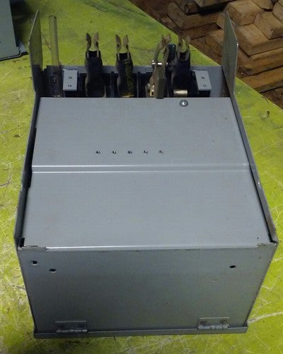 Siemens ITE U1C4100 Circuit Breaker Bus Plug ENCLOSURE 1