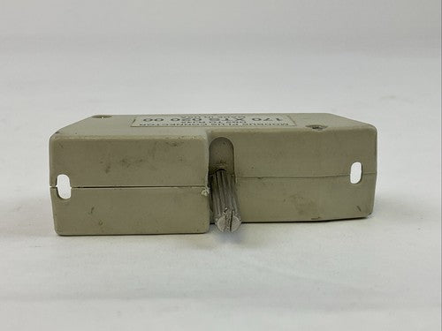 SCHNEIDER 170 XTS 020 00 MODBUS PLUS CONNECTOR DB9 TO RJ45 (LOT OF 2)4