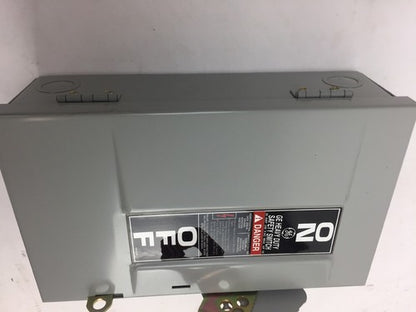 GE THN3321 SAFETY SWITCH HEAVY DUTY INDOOR NON FUSIBLE 3 POLES 240VAC 250VDC 30A3