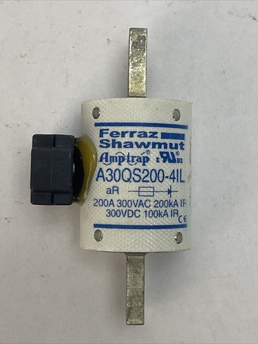 FERRAZ SHAWMUT A30QS200-4IL SEMICONDUCTOR FUSE AMP-TRAP 200AMP 300V0