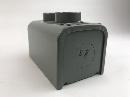 Square D 9001 B-34 Forward-Reverse Push Button Station 600 V Max AC DC3