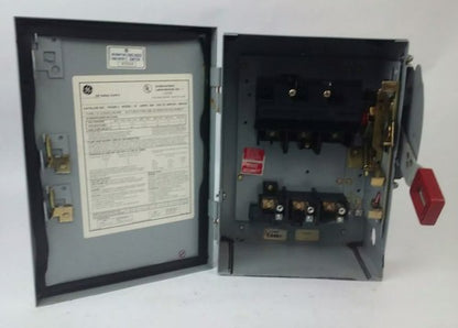 GE TH3361J MODEL 10 SAFETY SWITCH 3PH 30A 600V 20HP TYPE 1,5,12 ENCLOSURE3