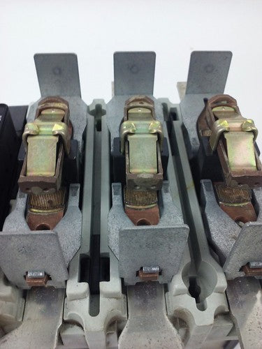 TELEMECANIQUE LC1FH43 CONTACTOR 3PH 600VAC 150HP 200A LA1F221 LX4 FH 190VDC8