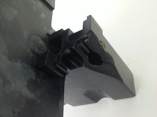 ALLEN BRADLEY 1494V-FS100 FUSE BLOCK, 3P, 100A, 600V BROKE PLASTIC PARTS 2