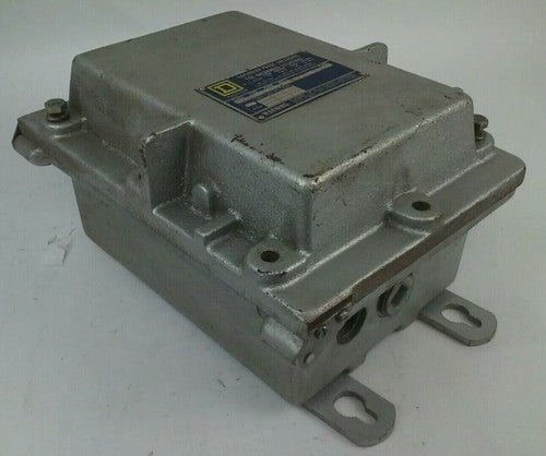 SQUARE D CLASS 8903 TYPE SMR4 8903-SMR4 EXPLOSION PROOF ENCLOSURE SER. A 10x7x70
