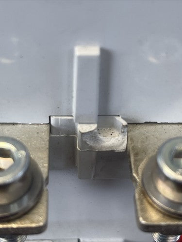 ALLEN BRADLEY 100S-D95EN22C CONTACTOR 600VAC 160A 75HP SER B 100S-D SER A11