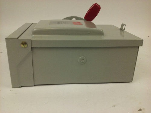 WESTINGHOUSE RHFN321 SAFETY SWITCH 30A, 240V, 3P FUSIBLE, TYPE 3R RAINPROOF, NEW9