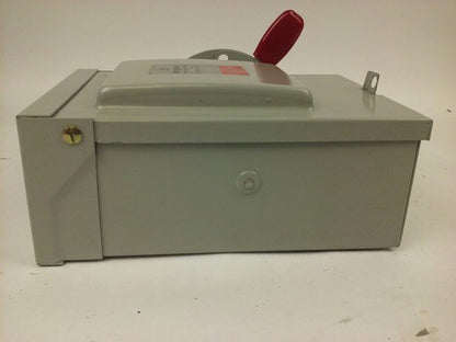 WESTINGHOUSE RHFN321 SAFETY SWITCH 30A, 240V, 3P FUSIBLE, TYPE 3R RAINPROOF, NEW9