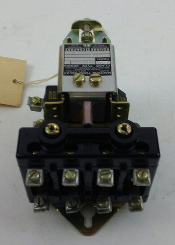 SQUARE D AC MAGNETIC RELAY CLASS 8501 TYPE AO-40, SERIES C, 4 POLE, 10AMPS, NEW6