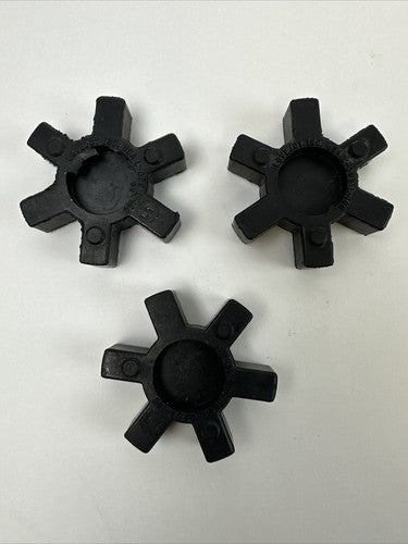 LOVEJOY L100 JAW SPIDER -BUNA-N SPIDER/L100 HUB (LOT OF 3)0