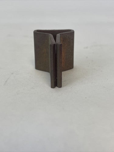 ILSCO C17 100A 250-600V FUSE CLIP (LOT OF 2)4