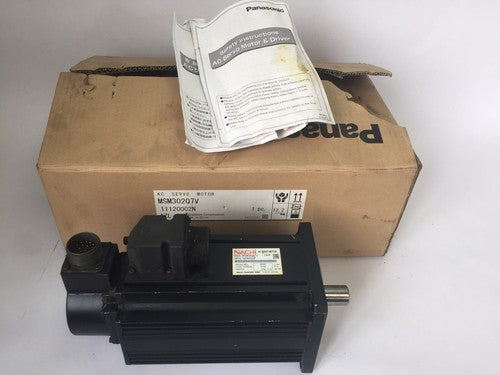 PANASONIC MSM302Q7V AC SERVO MOTOR 3.0kW RATED REV 3000 r/min SER NO 02080033F0